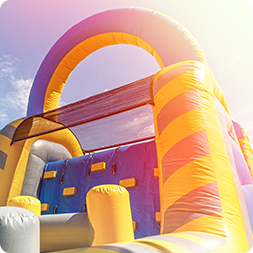 playground-inflavel-para-jogos-infantis-ou-atividades-ao-ar-livre-de-teambuilding